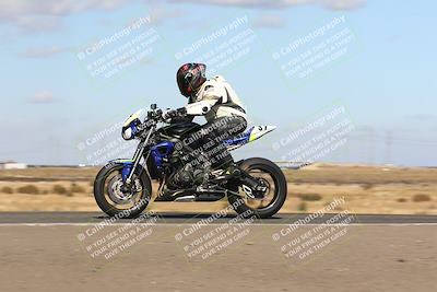 media/Nov-03-2024-TrackDaz (Sun) [[44580f4982]]/B Group/1220pm (Wheelie Bump)/